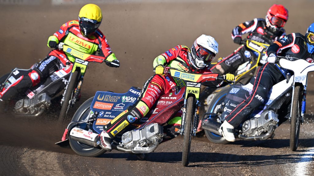 Kumla, SVERIGE - 18 juli 2023 : Lejonen Dominik Kubera under matchen i Bauhausligan mellan Indianerna och Lejonen på Kumla Motorstadion den 18 juli i Kumla ( Foto: Erik Kruse / SarnehedPhoto )  Nyckelord Keywords: Speedway, Bauhausligan, Indianerna, Lejonen, ESS, Elitserien, Elitspeedway, ***Betalbild***