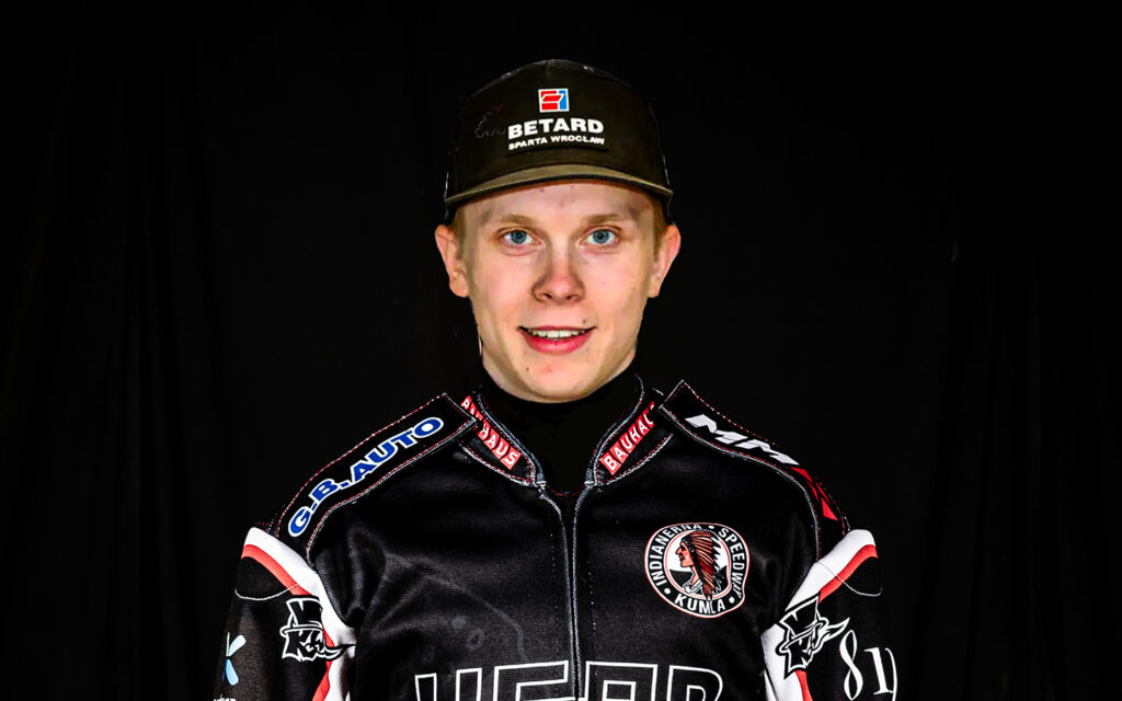 Francis Gusts klar – debuterar mot Vargarna imorgon