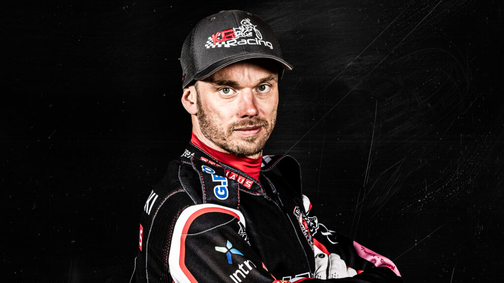 Lojal slitvarg förlänger – Buczkowski klar!